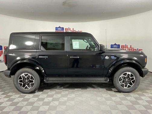 SHADOW BLACK 2026 Ford Bronco Outer Banks