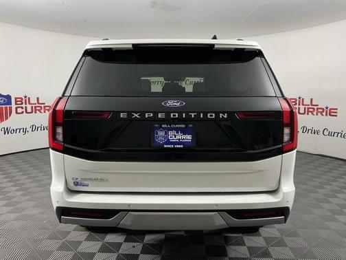 2025 Ford Expedition Platinum