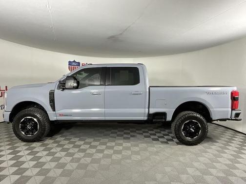 2025 Ford F-250 Platinum