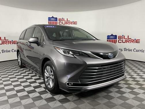 2021 Toyota Sienna Platinum 7 Passenger