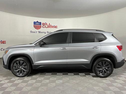 Pyrite Silver Metallic 2024 Volkswagen Taos 1.5T S