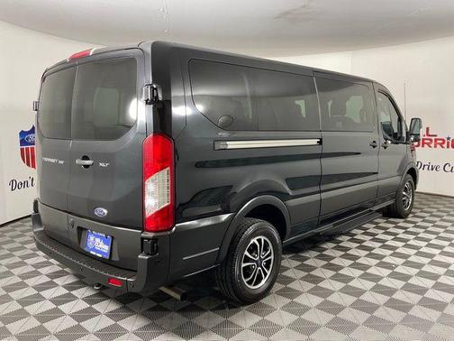 2022 Ford Transit-350 XLT