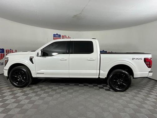STAR WHITE METALLIC TRICOAT 2024 Ford F-150 Platinum