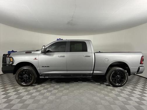 2023 RAM 3500 Big Horn Crew Cab 4x4 6'4' Box
