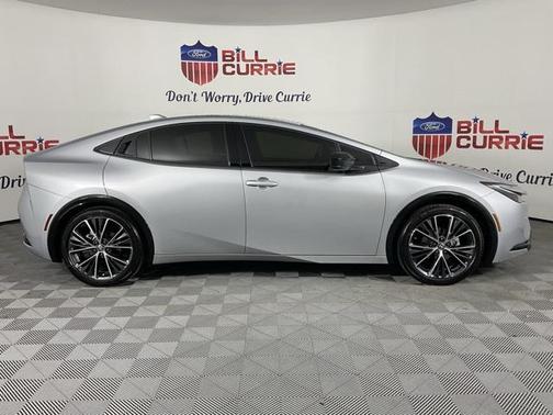 2024 Toyota Prius XLE