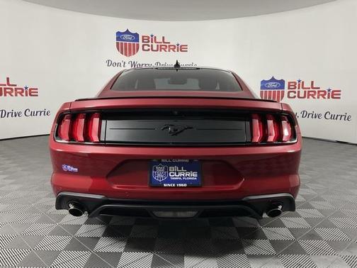 2021 Ford Mustang EcoBoost