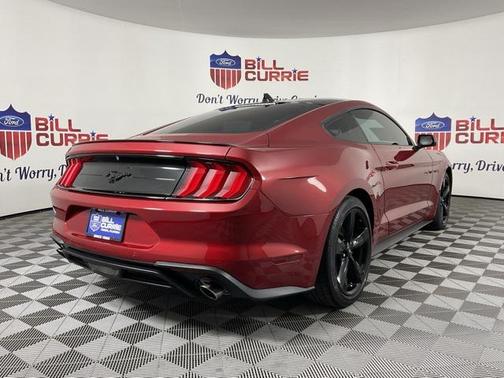 2021 Ford Mustang EcoBoost
