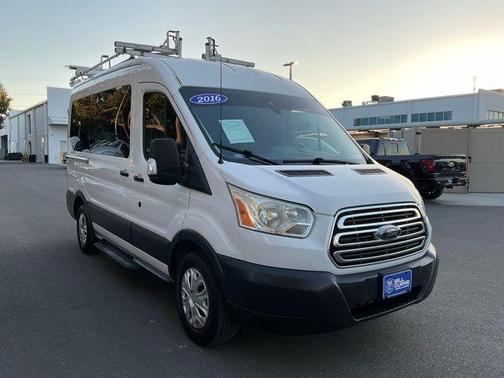 2016 Ford Transit-150 XLT