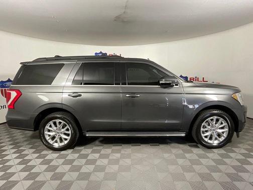 MAGNETIC METALLIC 2021 Ford Expedition XLT