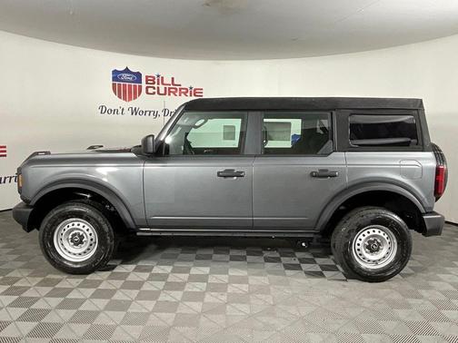 Carbonized Gray Metallic 2026 Ford Bronco Base