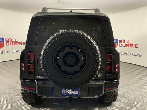 2022 Land Rover Defender 90 Standard