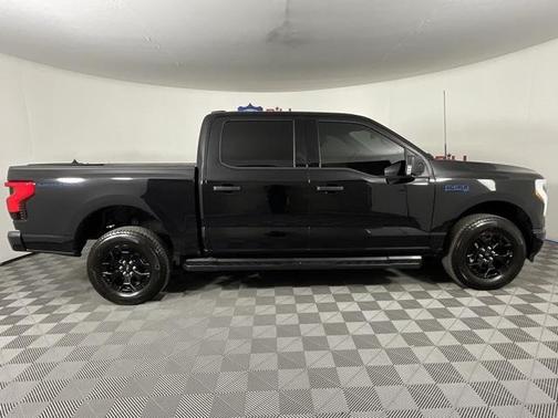 2025 Ford F-150 Lightning XLT