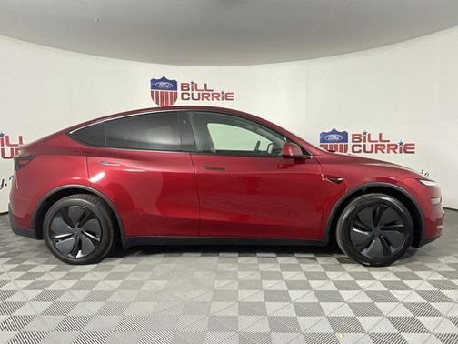2026 Tesla Model Y Long Range Dual Motor All-Wheel Drive