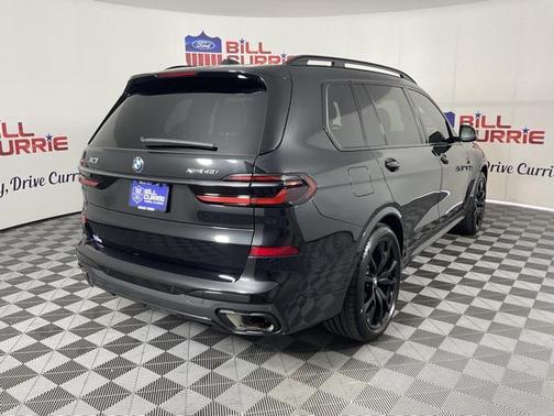 2025 BMW X7 xDrive40i