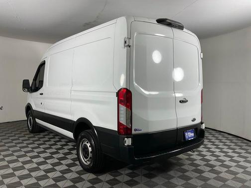Oxford White 2020 Ford Transit-150 Base