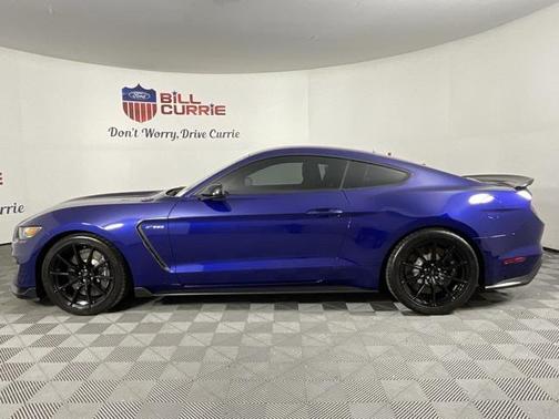 2016 Ford Shelby GT350 Base