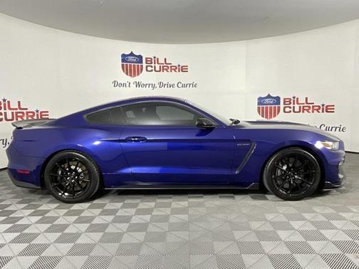 2016 Ford Shelby GT350 Base