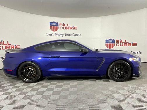 2016 Ford Shelby GT350 Base