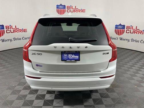 2023 Volvo XC90 B5 Core