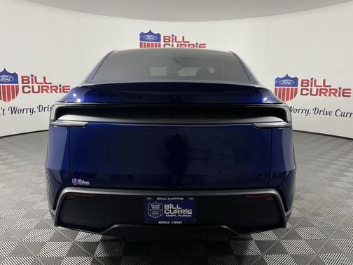 2026 Tesla Model Y Long Range Dual Motor All-Wheel Drive
