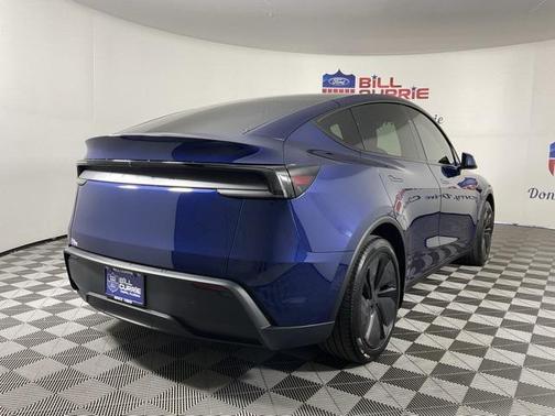 2026 Tesla Model Y Long Range Dual Motor All-Wheel Drive