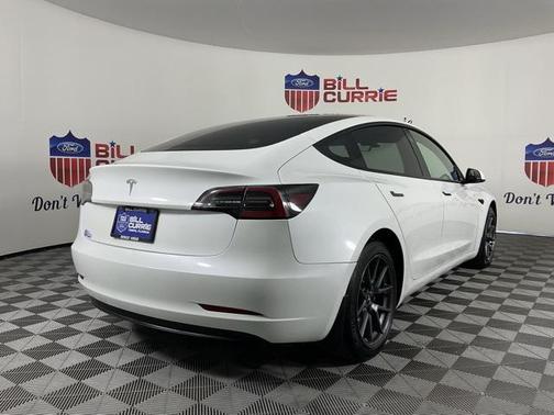 2023 Tesla Model 3 Standard Range