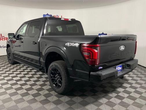 AGATE BLACK METALLIC 2026 Ford F-150 Lariat