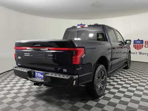 2025 Ford F-150 Lightning LARIAT
