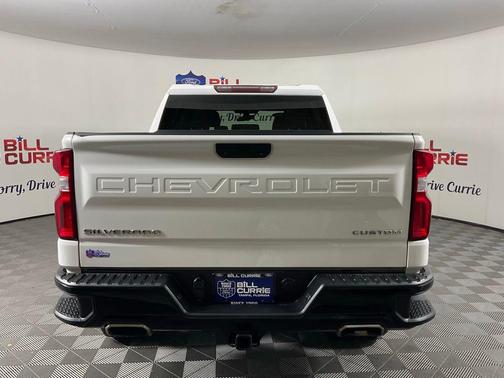 Summit White 2020 Chevrolet Silverado 1500 Custom Trail Boss