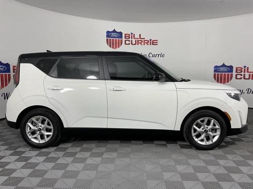 2023 Kia Soul S