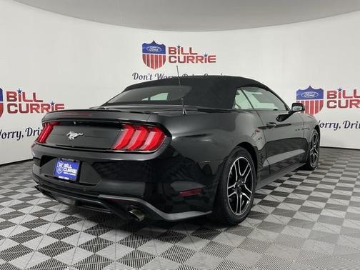 2022 Ford Mustang EcoBoost Premium