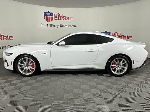 OXFORD WHITE 2024 Ford Mustang GT Premium