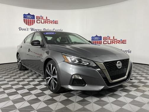 2022 Nissan Altima SR FWD