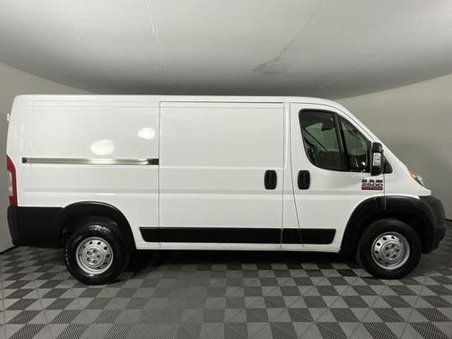 2022 RAM ProMaster 2500 Base