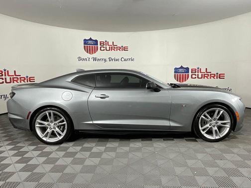 Sharkskin Metallic 2023 Chevrolet Camaro 2LT