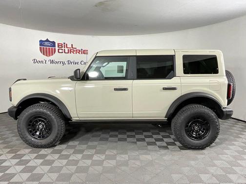 DESERT SAND 2026 Ford Bronco Badlands