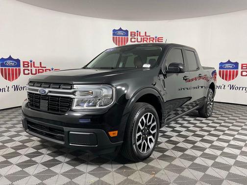 SHADOW BLACK 2024 Ford Maverick Lariat