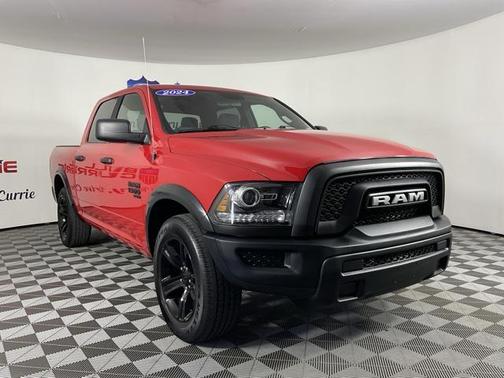2024 RAM 1500 Classic Warlock Crew Cab 4x2 5'7' Box