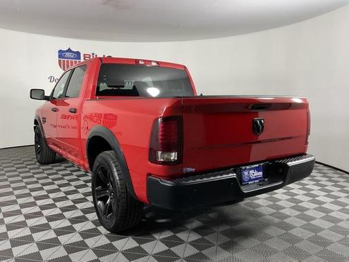 2024 RAM 1500 Classic Warlock Crew Cab 4x2 5'7' Box
