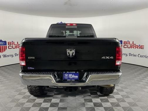 2019 RAM 1500 SLT