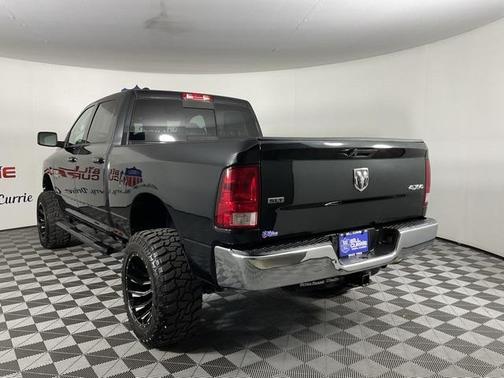 2019 RAM 1500 SLT