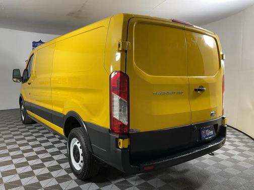 2021 Ford Transit-250 Base