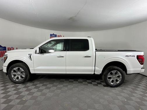 STAR WHITE METALLIC TRICOAT 2026 Ford F-150 Platinum