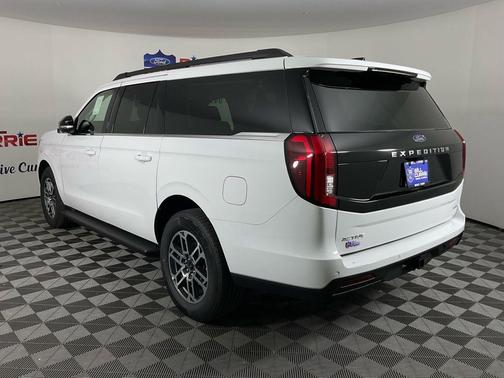 2026 Ford Expedition Max Active 4x2