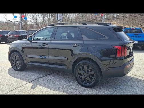 Ebony Black 2023 Kia Sorento S
