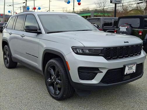 2023 Jeep Grand Cherokee Altitude X 4x4
