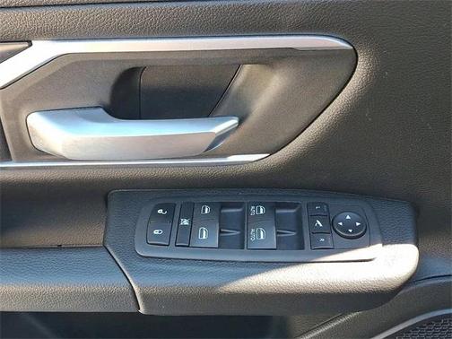 2023 RAM 1500 Big Horn Crew Cab 4x4 57' Box