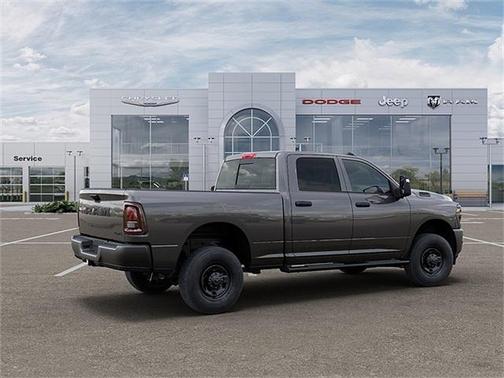 2026 RAM 2500 Tradesman Crew Cab 4x4 6'4' Box