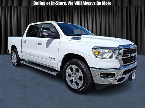 2022 RAM 1500 Big Horn Crew Cab 4x4 57' Box