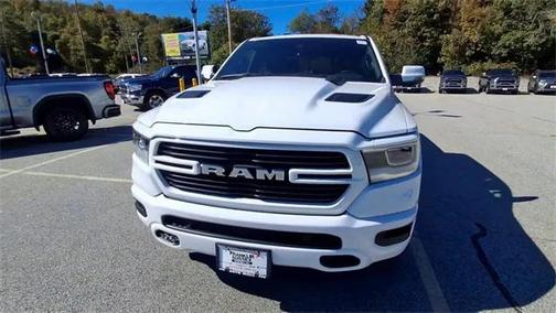 2023 RAM 1500 Laramie Crew Cab 4x4 64' Box